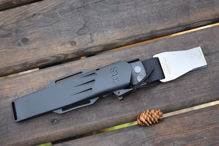 Fallkniven S1X EZ Clip Sheath photo