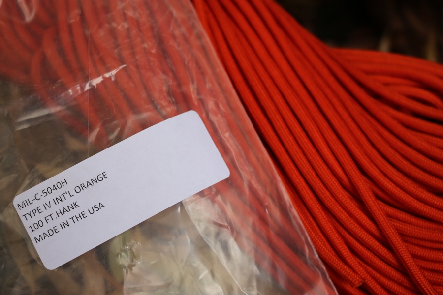 MIL SPEC 750 9 strand Paracord INT Orange 100FT photo