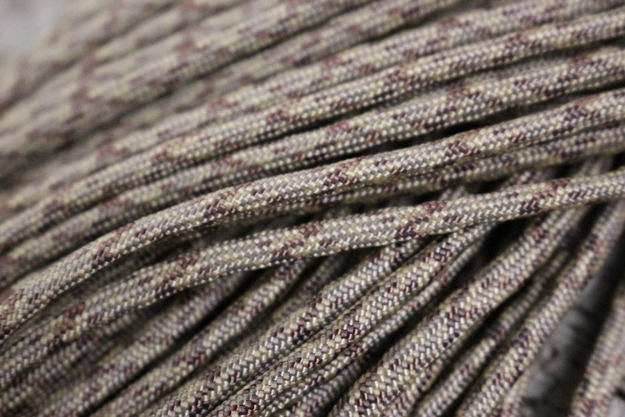 Paracord Commercial 550 Copperhead 50 ft photo