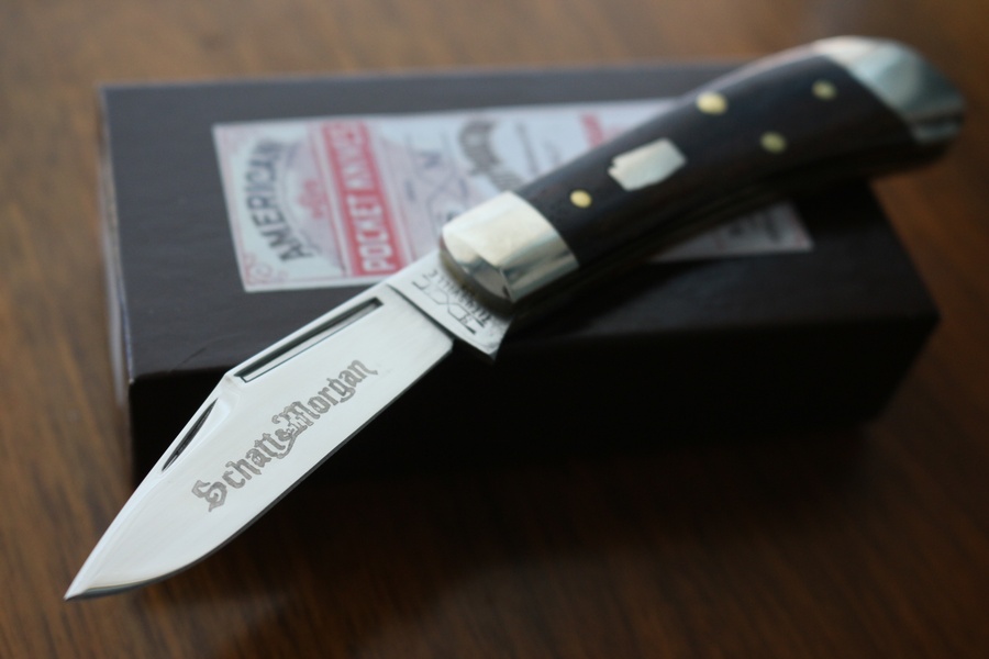 Schatt and Morgan Sway Belly Folder photo