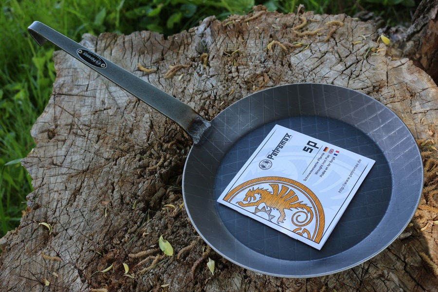 Petromax Wrought Iron Fry Pan Medium