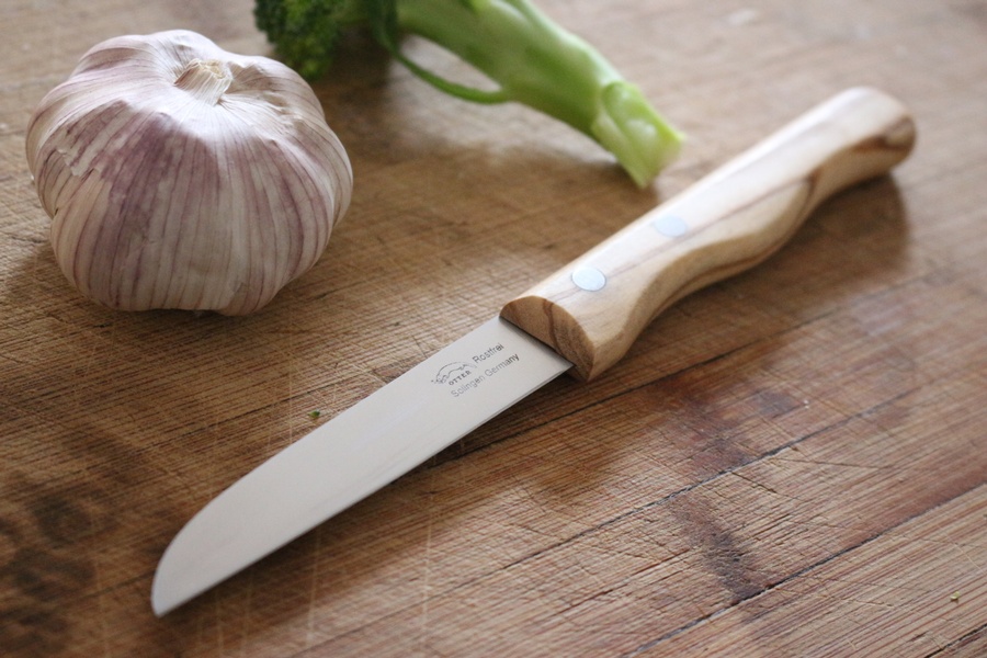 Otter Paring Knife OliveWood