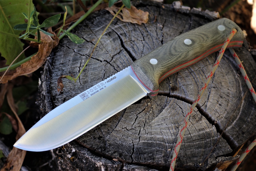 Joker Nomad Green Canvas Red Liner with Firesteel