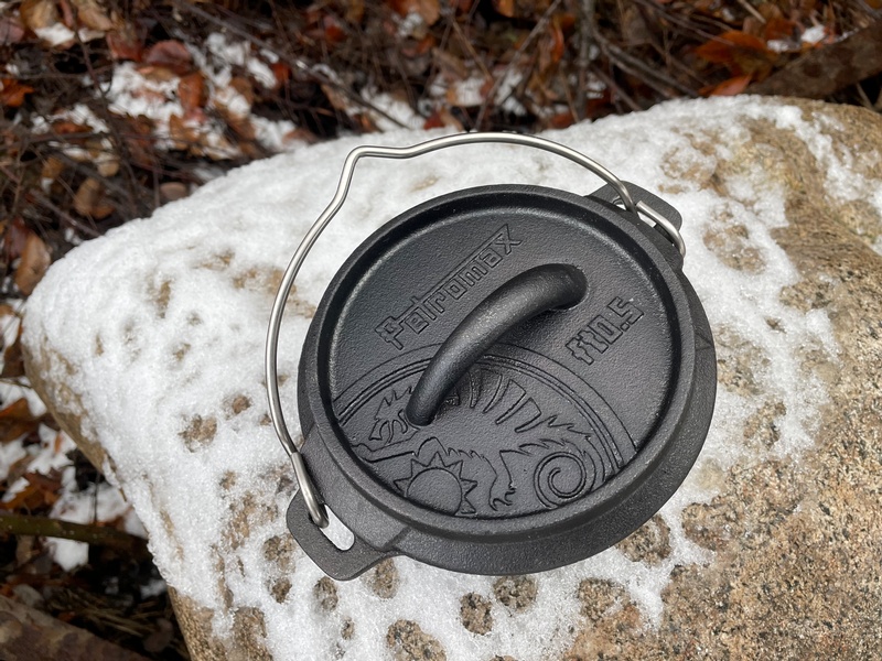 Petromax FT0.5 Cast Dutch Oven FLAT BOTTOM