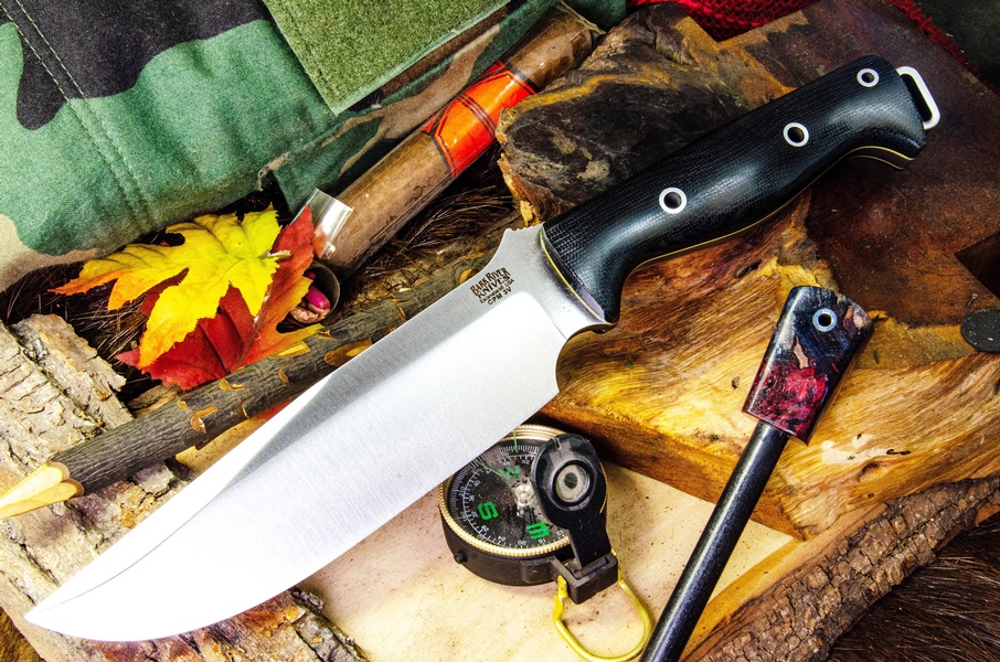 Barkriver Bravo Survivor 3V Black Canvas Yellow Liners Hollow Pins photo