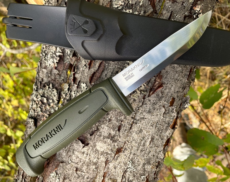 Mora Knives 511 Green Carbon 