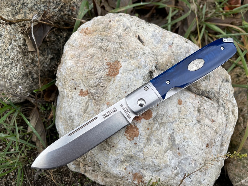 Fallkniven Gentlemans Pocket Knife Blue Snake