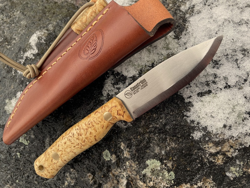 Casstrom SFK N0.8 Curly Birch with Firesteel 