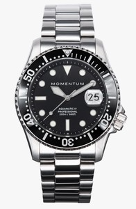 Momentum Aquamatic IV 42mm Black Photo